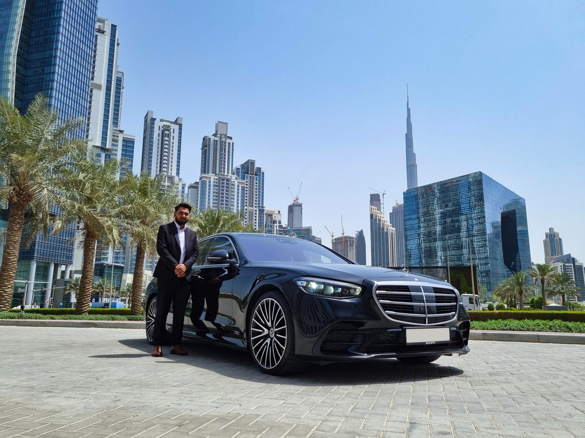 Professional weekly driver in Dubai from ZeffoDrivers offering reliable and comfortable travel service.